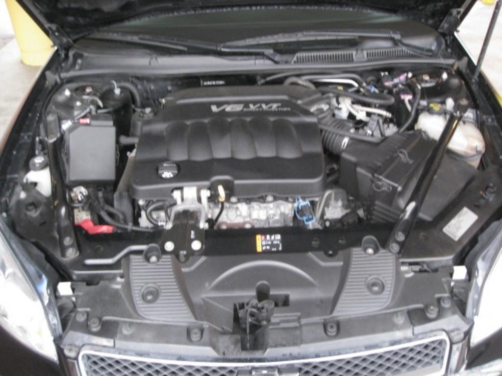 2012 Chevrolet Impala LTZ photo 17