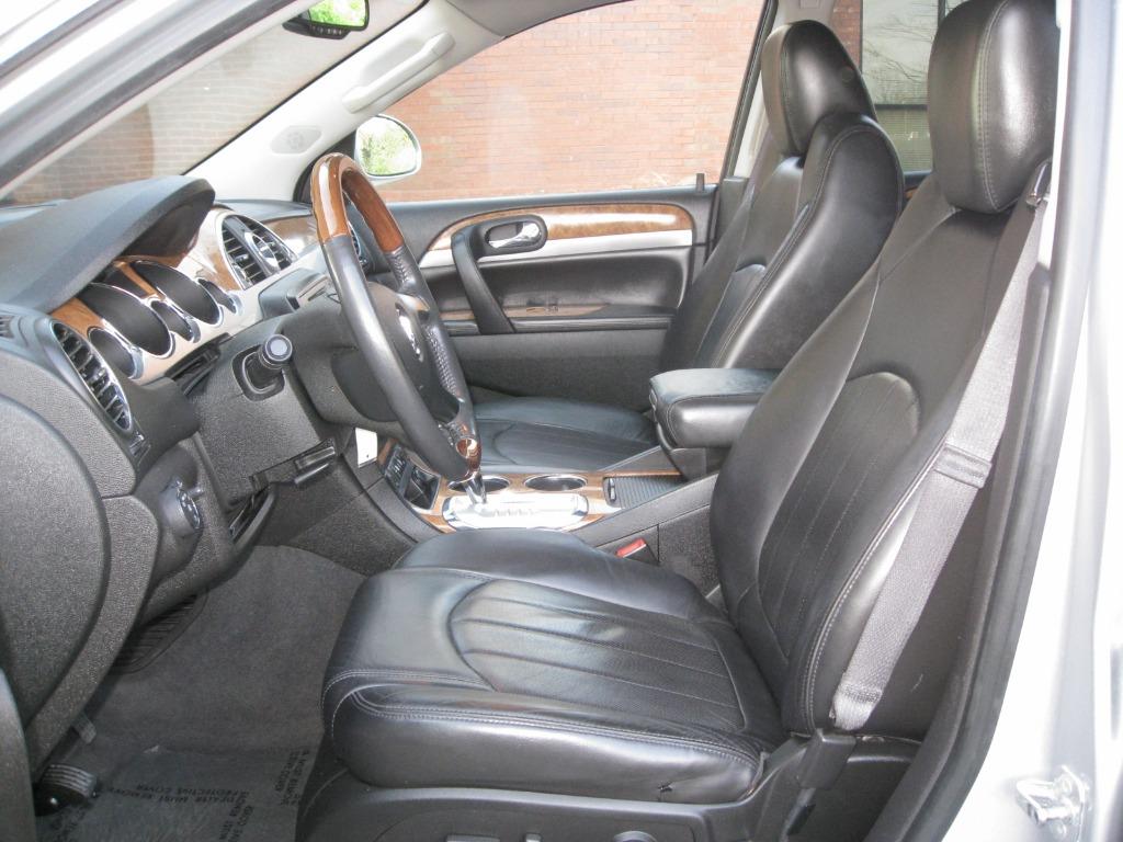 2012 Buick Enclave Leather photo 7