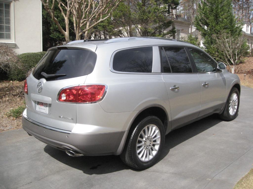 2012 Buick Enclave Leather photo 3