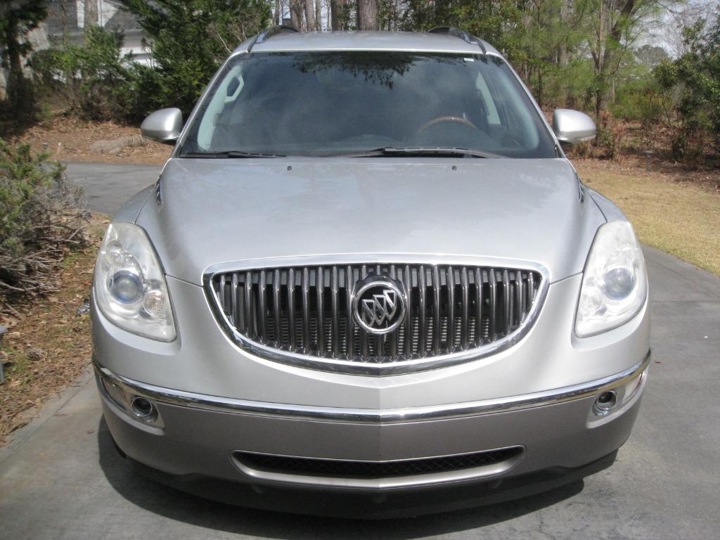 2012 Buick Enclave Leather photo 2