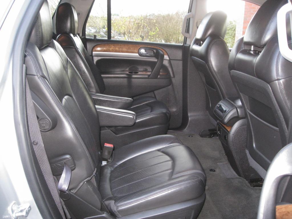 2012 Buick Enclave Leather photo 11