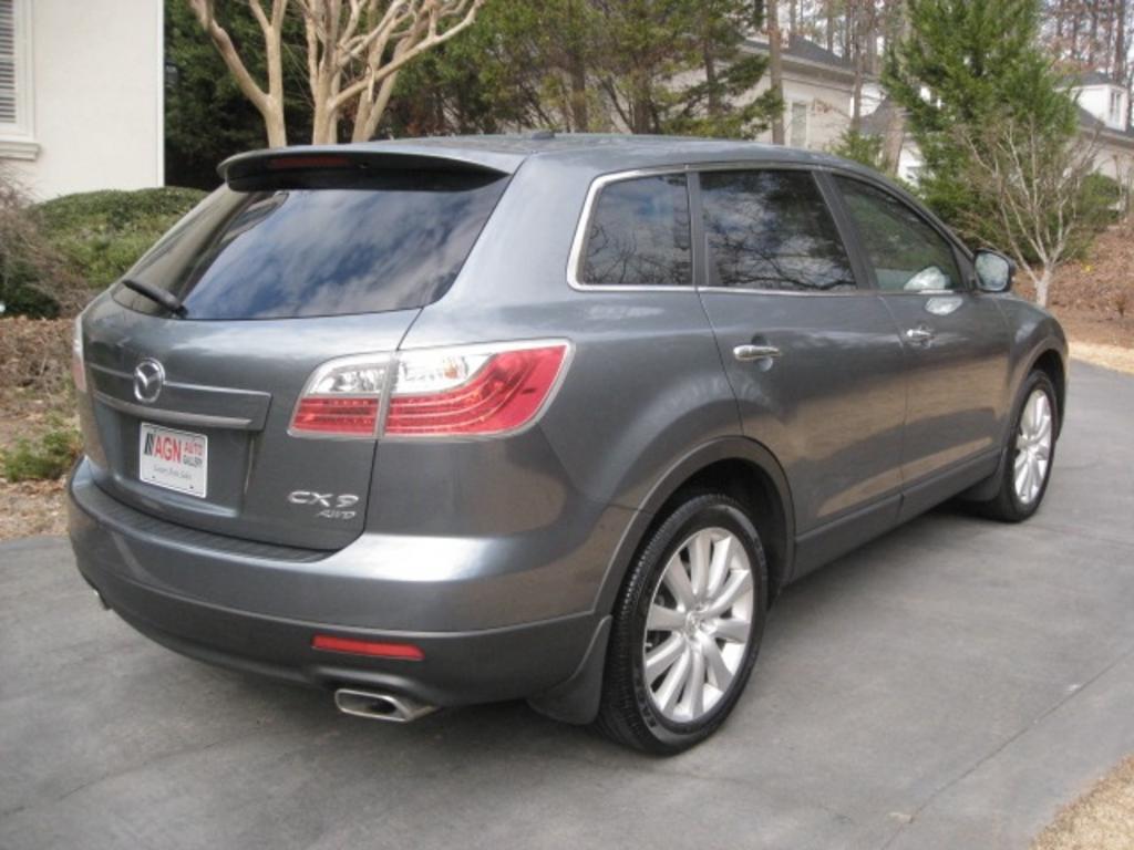 2010 Mazda CX-9 Grand Touring photo 3